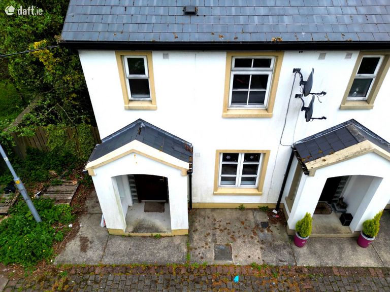 12 Ashpool, Bachelors Walk, Ballina, Co. Mayo - Click to view photos