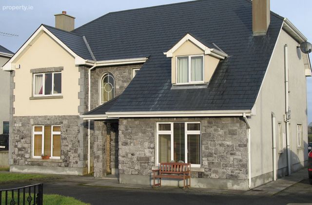 12 Slieve Ban View The Walk, Roscommon Town, Co. Roscommon - Click to view photos