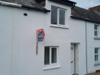 3 Rack Hill, Carrick-on-Suir, Co. Tipperary
