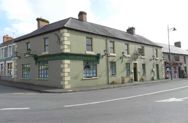 Pat Sheahan`s Pub, Firies, Killarney, Co. Kerry - Click to view photos