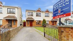 21 Bushfield Grove,Dublin 22, Kingswood, Dublin 22 - Semi-detached house