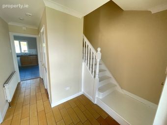 36 Cluainbroc, Old Galway Road, Athlone, Co. Roscommon - Image 2