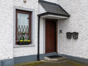 2 Demonford, Convent Road, Tullamore, Co. Offaly - Image 2