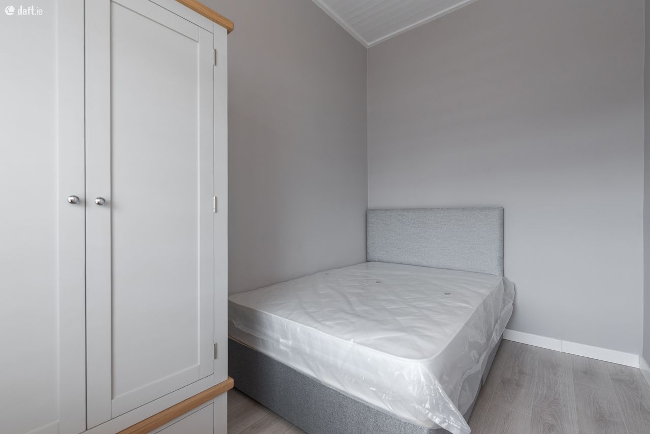 17 Findlater Street, Dublin 7 Brock Delappe