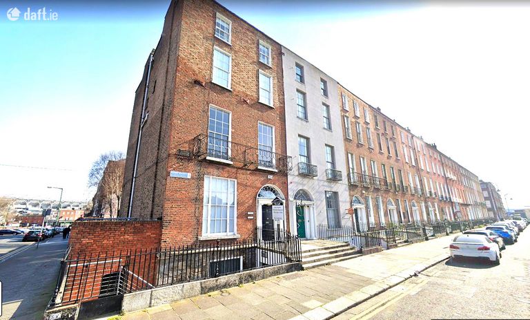 19 Mountjoy Square East, Dublin 1 - Click to view photos