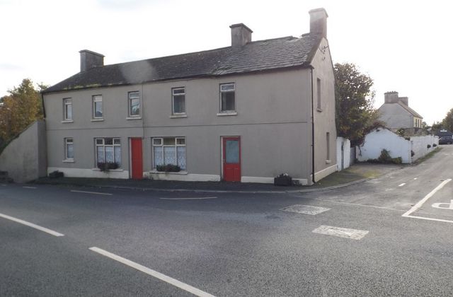 Clooncool, O'Callaghans Mills, Co. Clare - Click to view photos