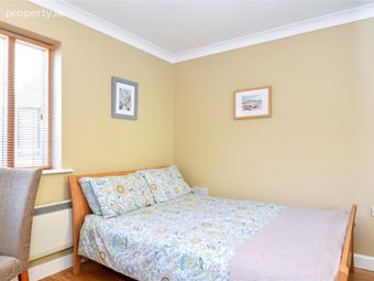 16 Crescent Court, Father Griffin Road, Galway City, Co. Galway - Image 3