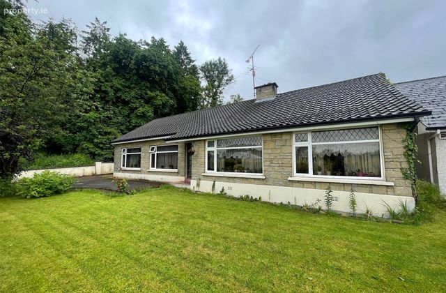14 Drumbear, Monaghan, Co. Monaghan - Click to view photos