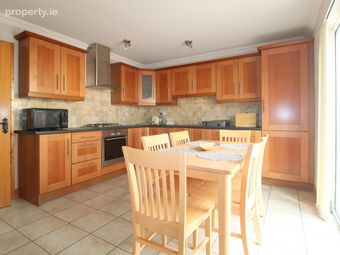 22 Garville Court, Shanaway Road, Ennis, Co. Clare - Image 3