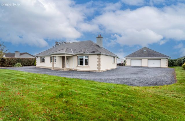 Tankardstown, Tullow, Co. Carlow - Click to view photos