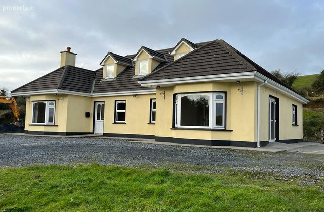 Annaghilymore, Headford, Killarney, Co. Kerry - Click to view photos