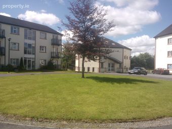 29 Riverside, Castlerea, Co. Roscommon - Image 2