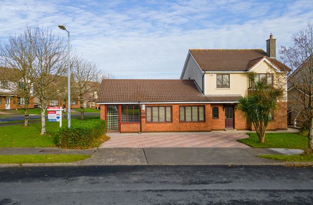 1 Rocwood Walk, Grange Manor, Waterford City, Co. Waterford - Click to view photos