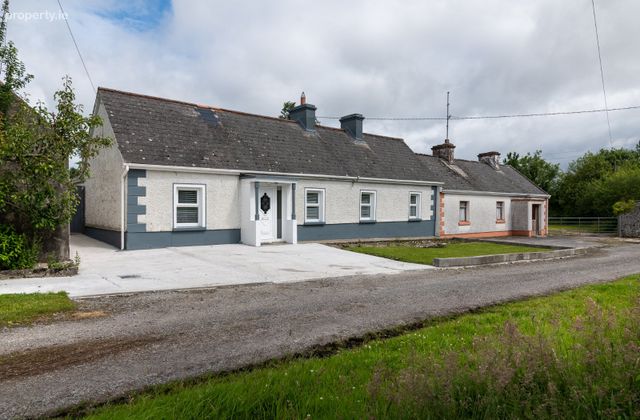 Cloonfad, Rooskey, Co. Roscommon - Click to view photos