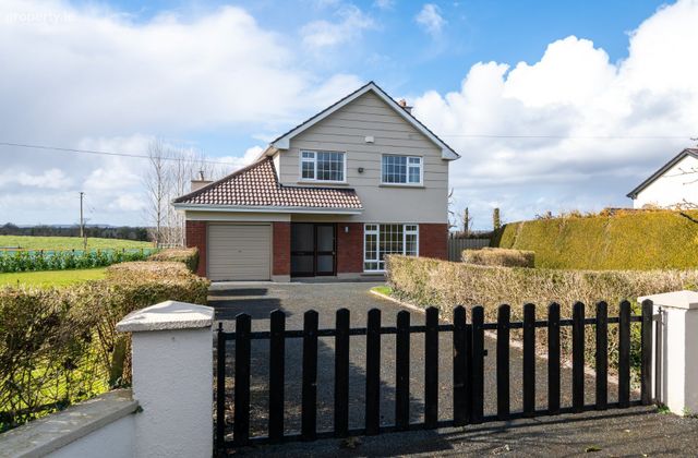 Ballagh, Newtownforbes, Co. Longford - Click to view photos