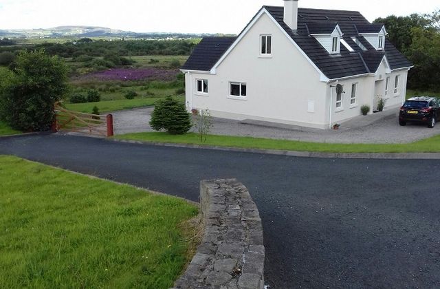 Ballyliffin Road, Carndonagh, Co. Donegal - Click to view photos