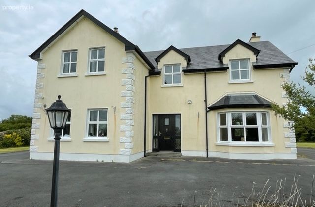 Bayview, Luggawannia, Headford, Co. Galway - Click to view photos