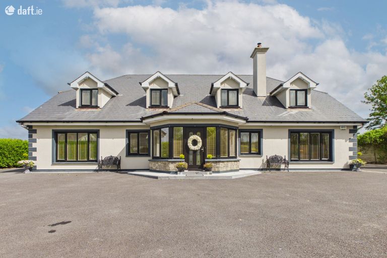 Luffany, Mooncoin, Licketstown, Co. Kilkenny - Click to view photos