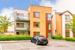 Castlegate Park, Adamstown, Lucan, Co. Dublin - Apartment to Rent