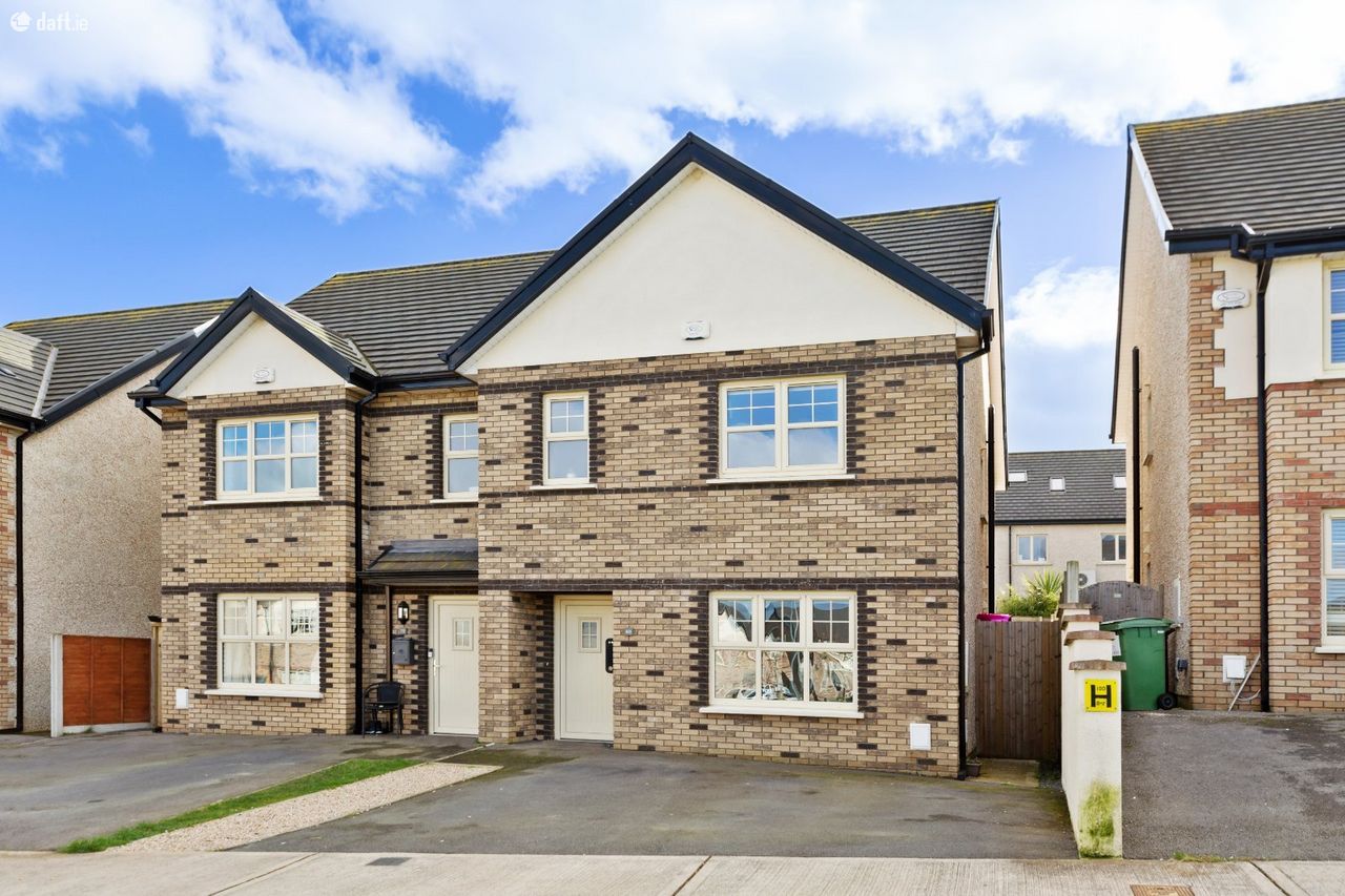 80 Kirvin Hill, Broomhall, Rathnew, Co. Wicklow