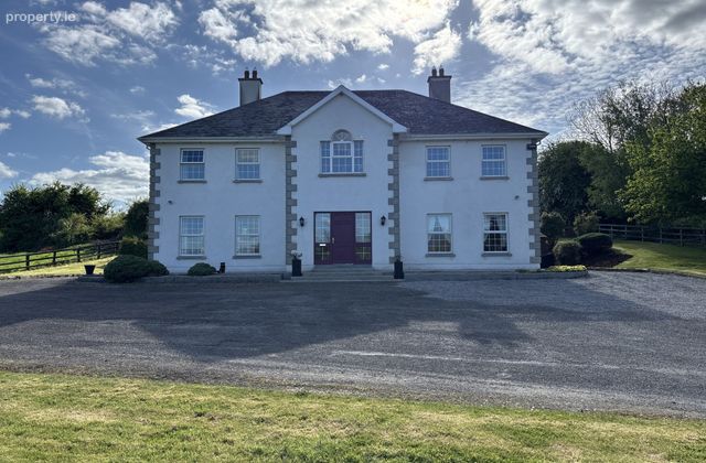 Moortown House, Rathronan, Clonmel, Co. Tipperary - Click to view photos