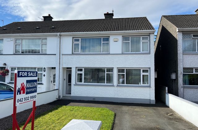 17 Willowdale, Bay Estate, Dundalk, Co. Louth - Click to view photos