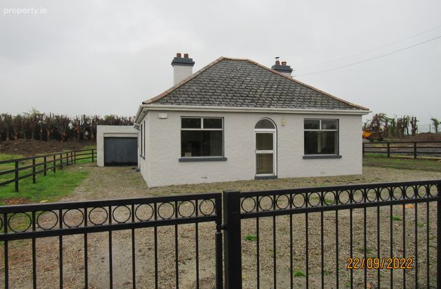 Towlaght, Clonard, Co. Meath - Click to view photos