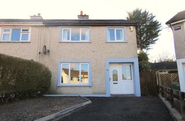17 Cartron Drive, Athlone, Co. Westmeath - Click to view photos