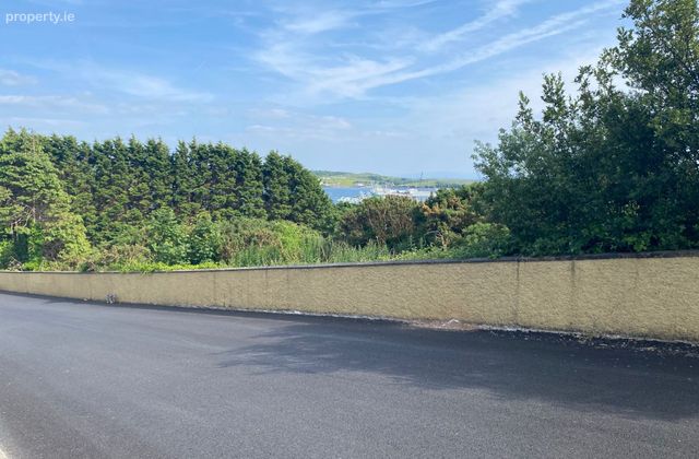 Old Fintra Road, Killybegs, Co. Donegal - Click to view photos