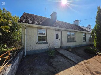 Raheen,Clara,Co. Offaly, Clara, Co. Offaly - Bungalow For Sale