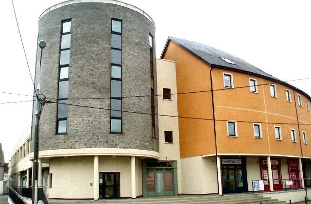 11 Castle Gate Apartments, Kennedy Street, Carlow, Carlow Town, Co. Carlow - Click to view photos