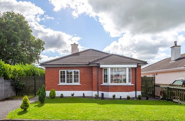 6 Ard Phelim, Tullow, Co. Carlow - Click to view photos