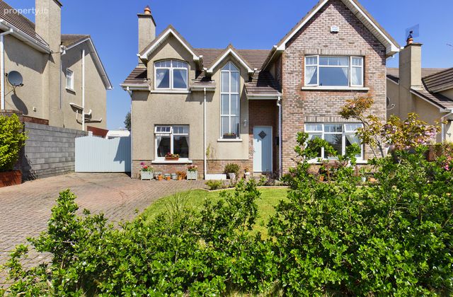 69 Newtown Glen, Newtown, Tramore, Co. Waterford - Click to view photos
