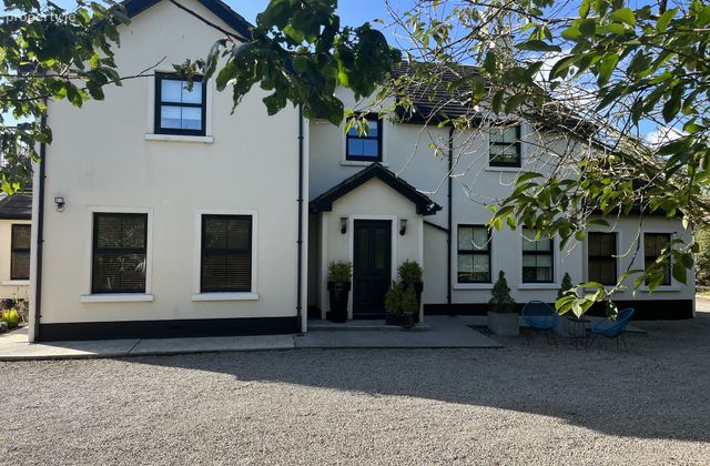 Townspark House, Townparks, Ardee, Co. Louth - Click to view photos