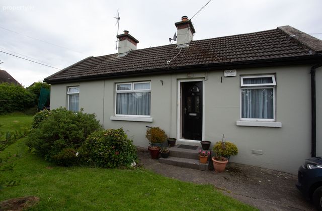 43 Ballybeg, Rathnew, Co. Wicklow - Click to view photos