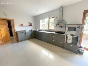 28 Cairn Hill View, Drumlish, Co. Longford - Image 5
