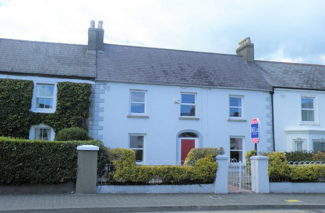 21 Beulah, Ferrybank, Arklow, Co. Wicklow - Click to view photos