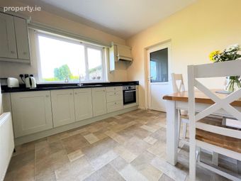 73 Merval Drive, Clareview, Ennis Road, Co. Limerick - Image 5