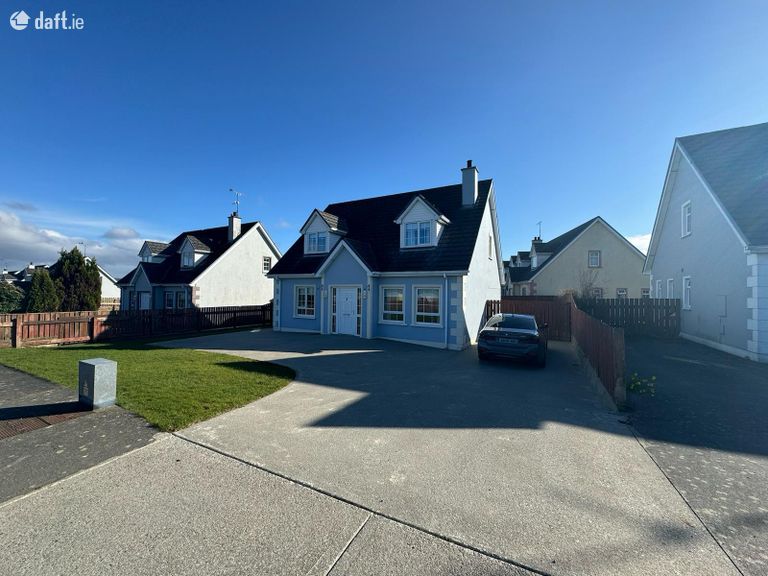 2 The Four Acres, Tullyarvan, Buncrana, Co. Donegal - Click to view photos