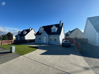 2 The Four Acres, Tullyarvan, Buncrana, Co. Donegal