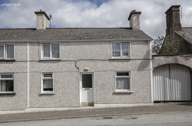 Convent Street, Tallow, Co. Waterford - Click to view photos