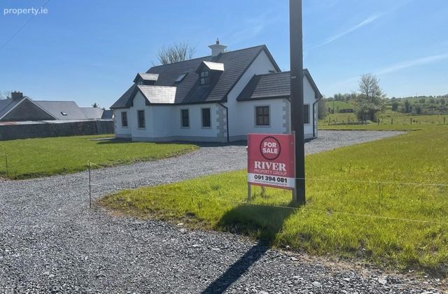 Lagcurragh, Swinford, Co. Mayo - Click to view photos