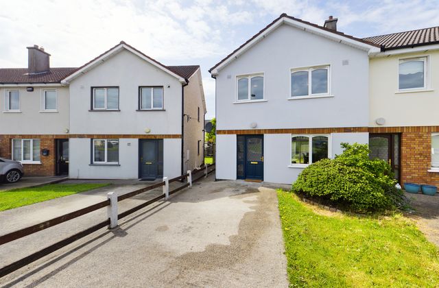 16 The Mews, Fairfield Park, Waterford City, Co. Waterford - Click to view photos