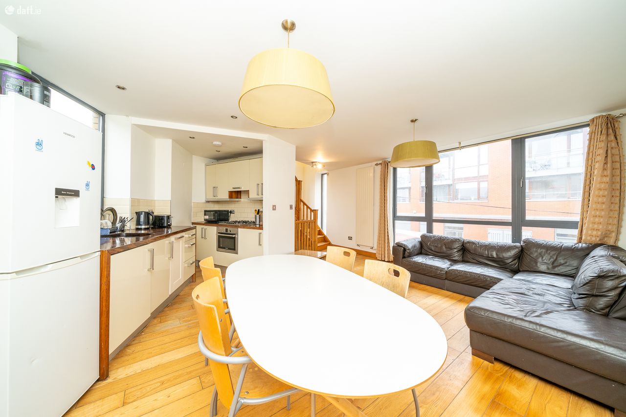 1A Loreto Road, Maryland, The Coombe, Dublin 8 Brock Delappe