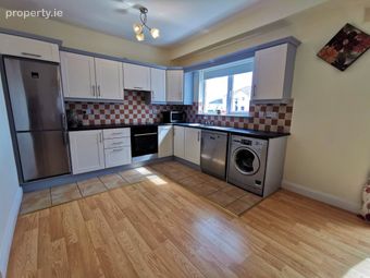 32 Meadow Court, Claremorris, Co. Mayo - Image 5