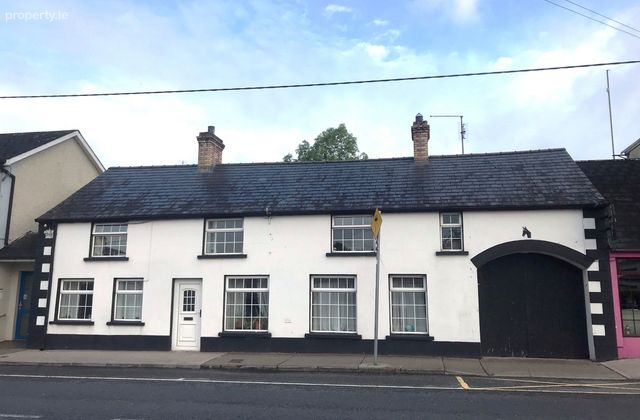 40 Main Street, Emyvale, Co. Monaghan - Click to view photos