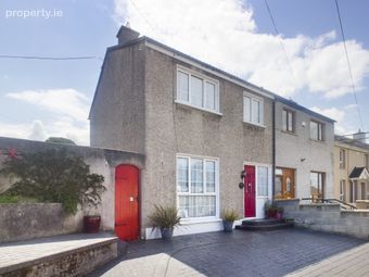 97 Charlton Hill, New Ross, Co. Wexford - Image 2