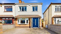 22 Oak Rise,Royal Oak,Dublin 9, Santry, Dublin 9 - Semi-detached house