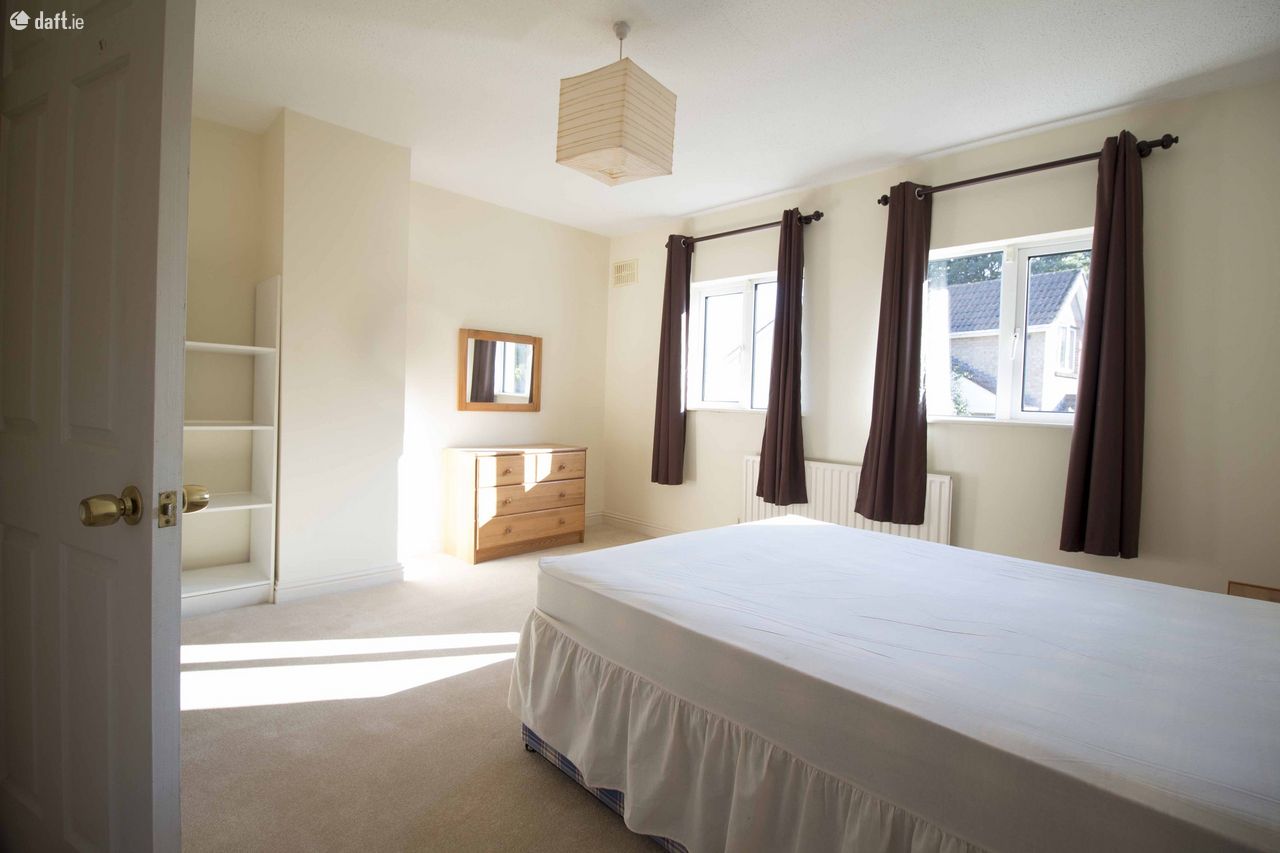 Fleurville, Carysfort Avenue, Blackrock, Co. Dublin