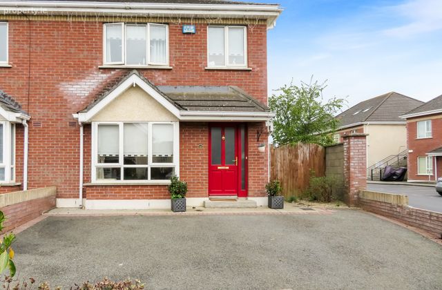 13 The Drive, Chapelstown Gate, Carlow Town, Co. Carlow - Click to view photos